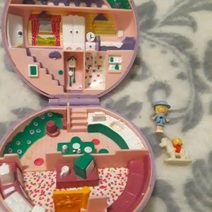 Vintage Polly Pocket Blue Bird with 2 miniature Polly figures
